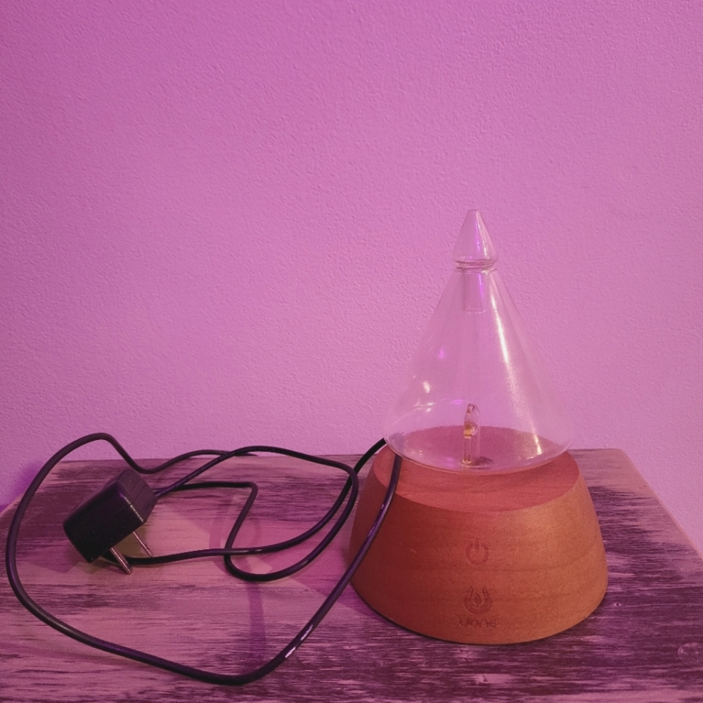 Glass and Wood Essential Oil Diffuser for Aroma Nebulizing